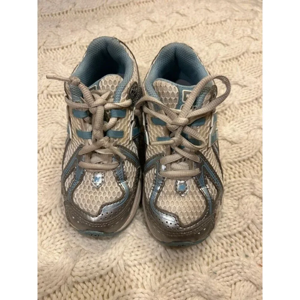 New Balance Size 11 Girls 1906 Athletic Tennis Shoes